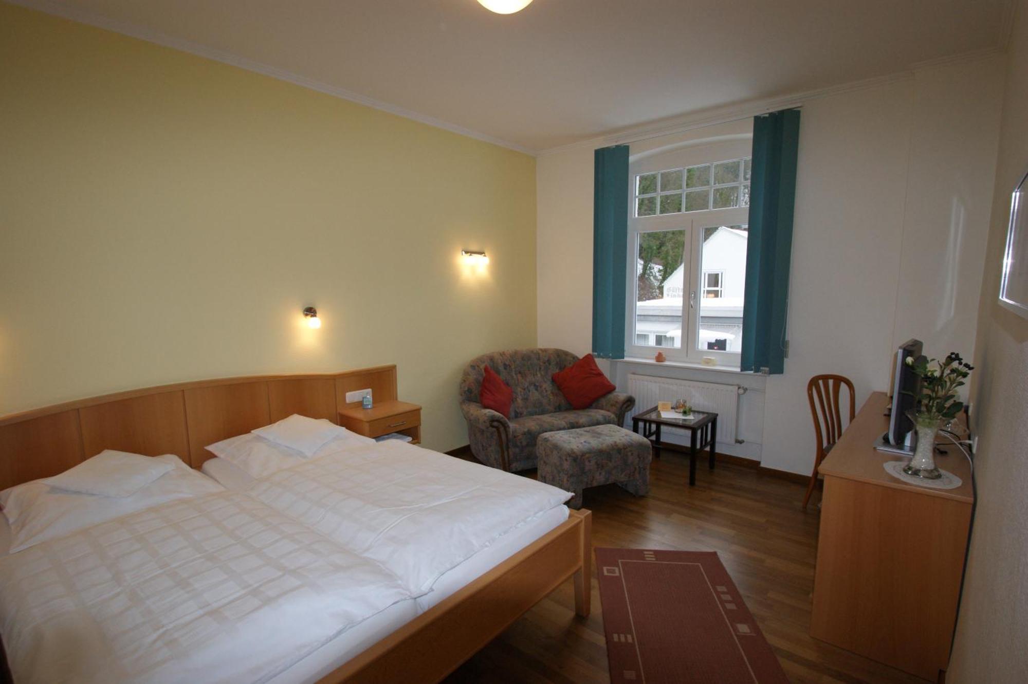 Bertricher Hof Hotel Garni Bad Bertrich Esterno foto