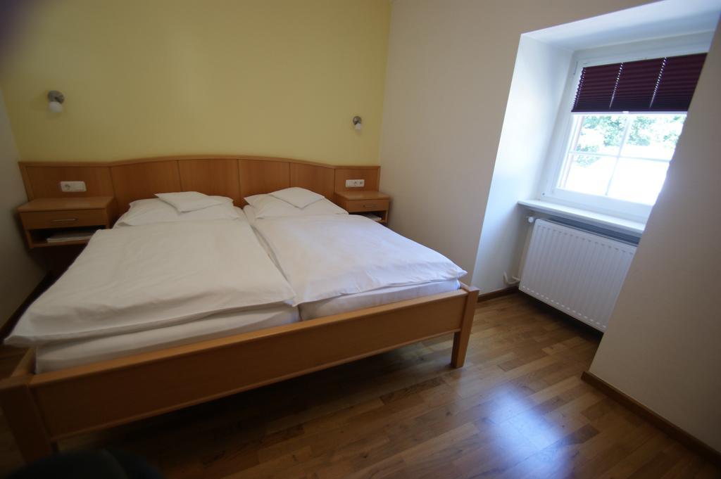Bertricher Hof Hotel Garni Bad Bertrich Esterno foto