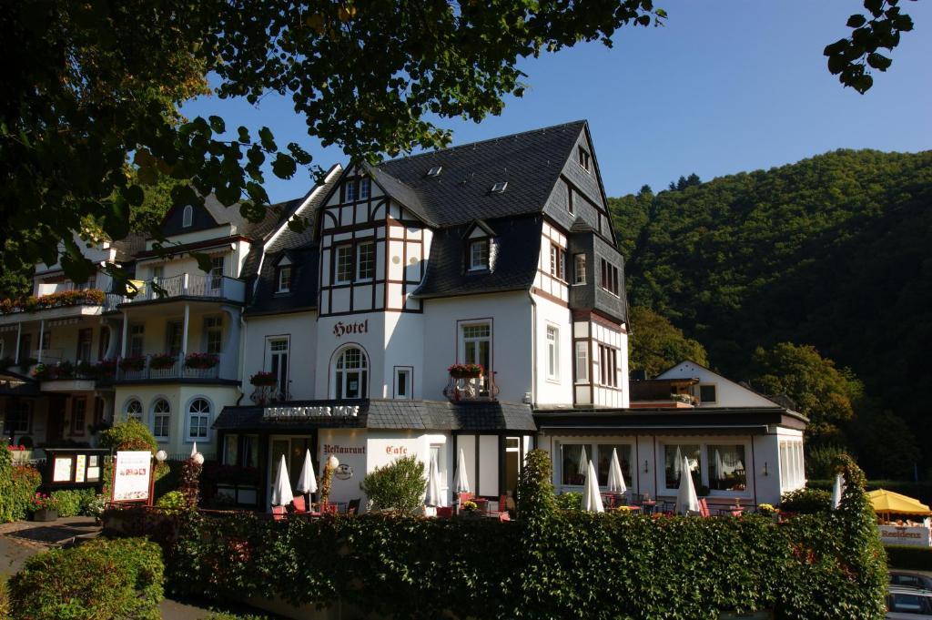 Bertricher Hof Hotel Garni Bad Bertrich Esterno foto