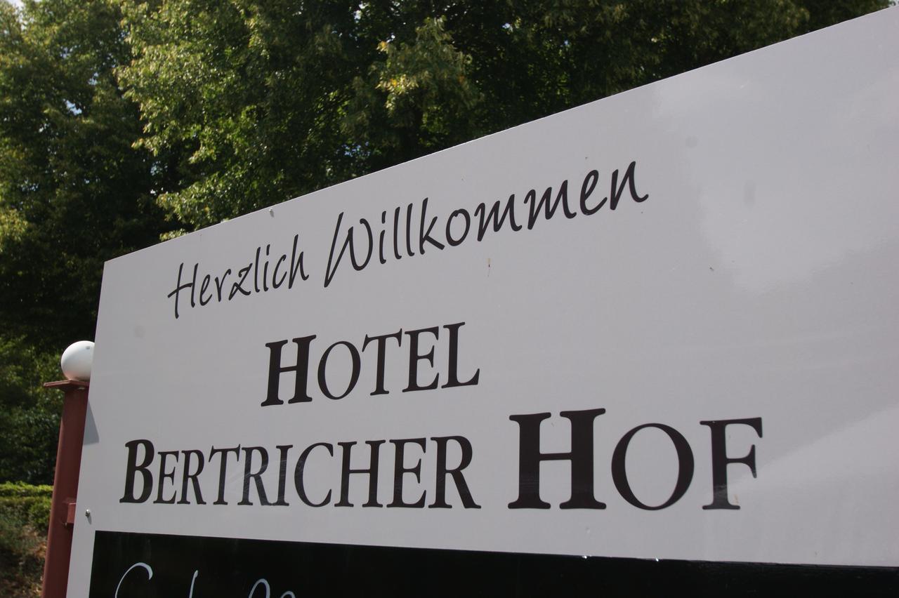 Bertricher Hof Hotel Garni Bad Bertrich Esterno foto